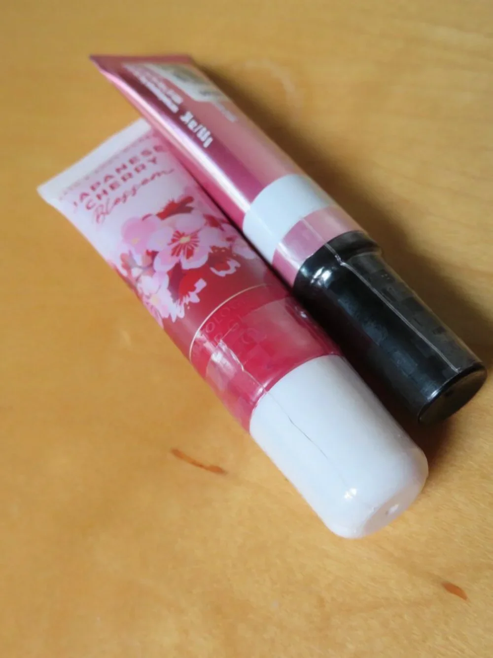 Bath & Body Works Set of 2 Lip Gloss Japanese Cherry Blossom, Rose Balm NEW